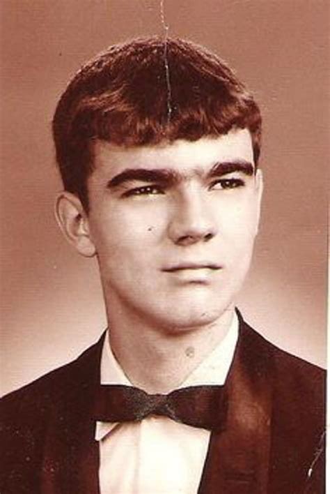 20 Pictures of Young Burt Reynolds | Young celebrities