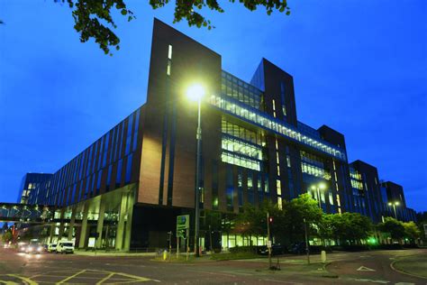 Ulster University Belfast Campus - NI Builder