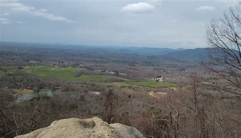 Yonah Mountain - For A Great Day Hike! - HikingInk