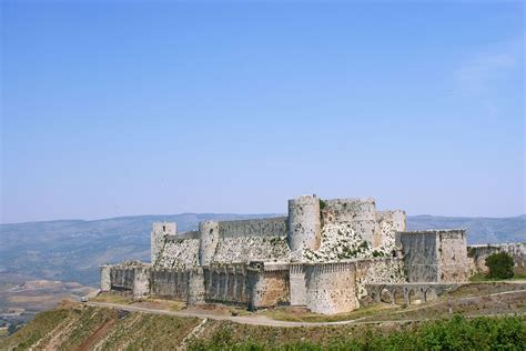 Krak des Chevaliers | Crusader fortress, UNESCO, Syria | Britannica