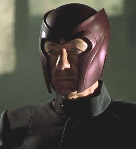 N°11 - Ian McKellen as Erik Lehnsherr / Magneto - X-Men 2 United by ...