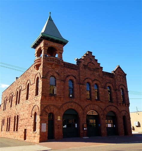 Focusing On Travel : Historic Calumet, Michigan