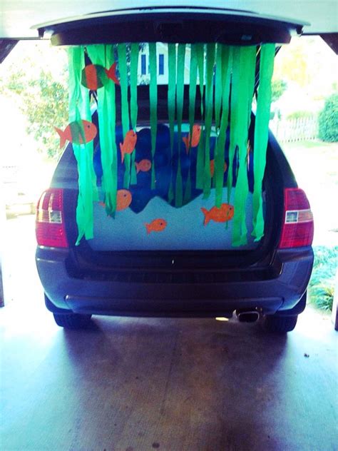 She's crafty: trunk or treat ideas