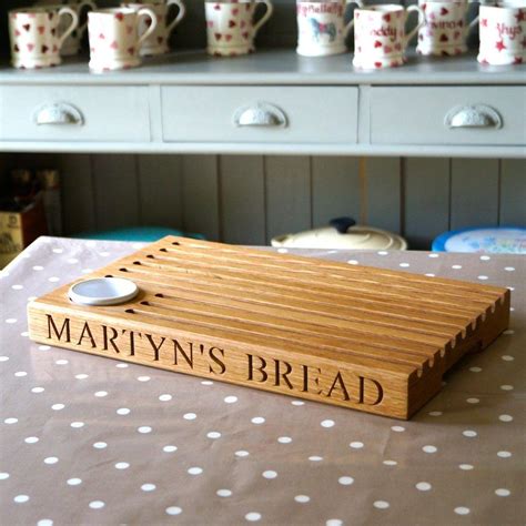 Personalised Wooden Bread Boards | MakeMeSomethingSpecial.com | Wooden ...