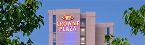 Park Sleep Fly Packages at Crowne Plaza Hotel from $146/night (2020)