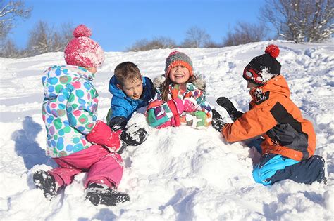 Go Outside and Play - It's Winter! - Global Montessori School