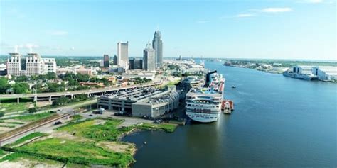 Port of Mobile, Alabama Live Ship Traffic / Marine Traffic - Cruising Earth