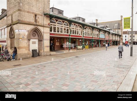 Darlington town centre hi-res stock photography and images - Alamy