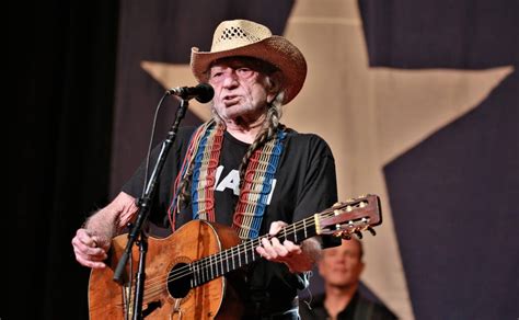 Willie Nelson says he's stopped smoking marijuana