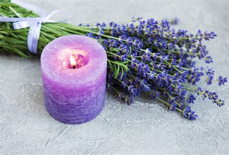 The 12 Best Aromatherapy Candles of 2022
