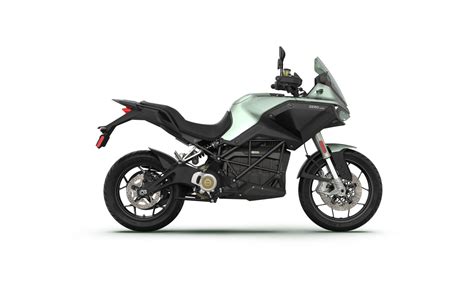 The 9 Best Electric Motorcycles Worth Throwing a Leg Over