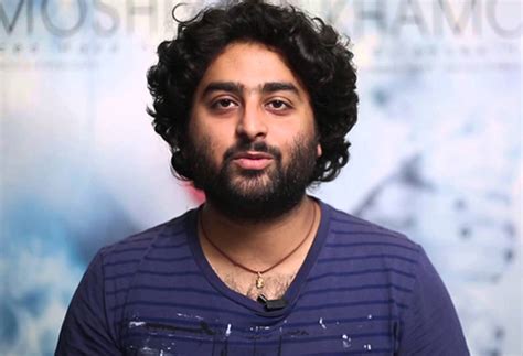 Arijit Singh Wiki, Girlfriend, Wife, Children, Height, Age, Family, Biography & More - Famous ...