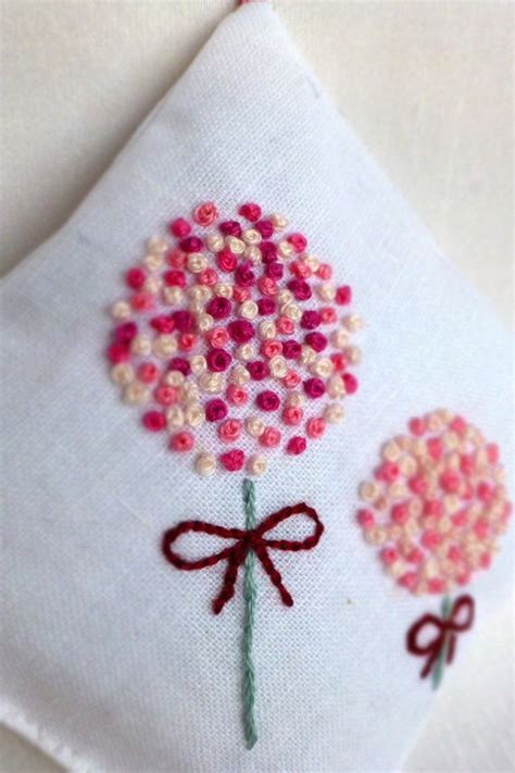 #frenchKnots | Silk ribbon embroidery, Ribbon embroidery, French knot ...