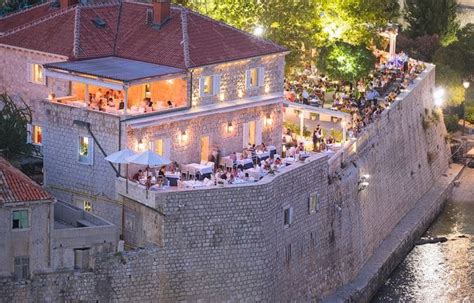 Dubrovnik Old Town Restaurants | Dubrovnik Villas