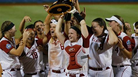 Oklahoma beats Florida to defend softball title