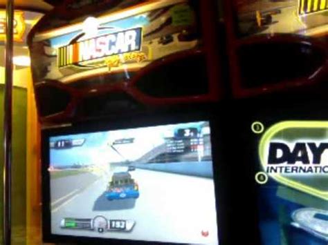 Nascar Racing (Arcade) - Course 1 - YouTube