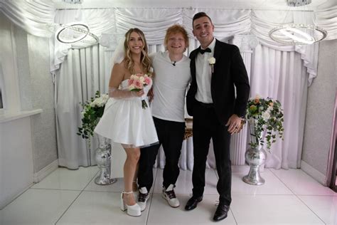 Ed Sheeran crashes Las Vegas wedding, serenades newly-weds