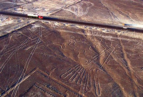 Descubren nuevas Líneas de Nazca, en el desierto de Nazca, Perú