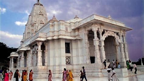 Top 4 Temples in North India - YouTube