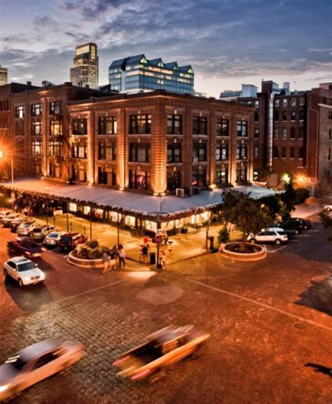 Things to Do in Omaha’s Old Market | Restaurants, Hotels & Nightlife