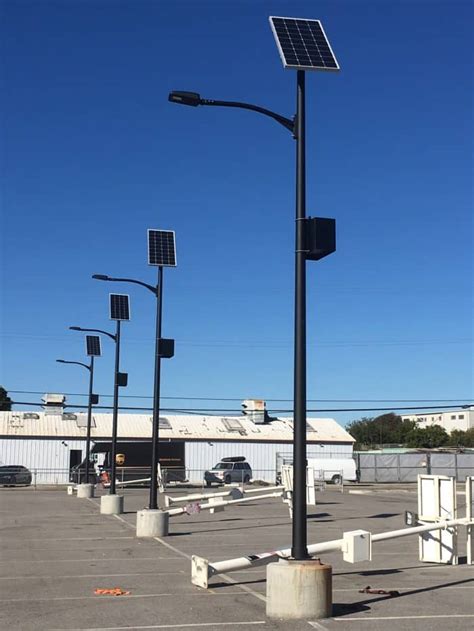 Commercial Solar LED Parking Lot Lighting - High Lumen Solar Lights