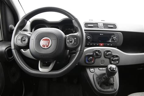 Comprar Fiat Panda 2018 1.2 LOUNGE EU6 69 5P | CAR&Ü