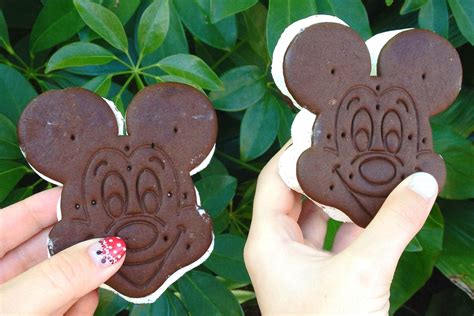 Mickey-Shaped Foods to Eat at Disney World and Parks