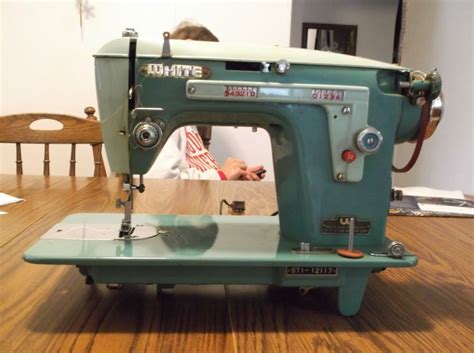 Pin on Vintage Sewing Machines