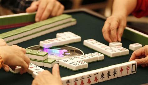 Sichuan Mahjong-One of the Popular Activities in Chengdu | Things to Do in Chengdu