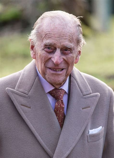 Prince Philip, 96, gives a wave as he leaves London hospital after hip surgery - ABC News