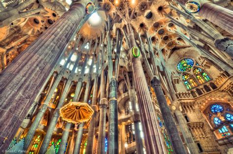 La Sagrada Familia, The Church Nuanced “Art Deco” in The Heart of Barcelona - Traveldigg.com