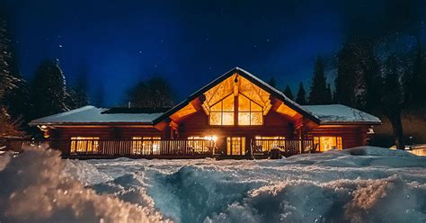 Lochsa Lodge - Lodging & Resort in North-Central Idaho