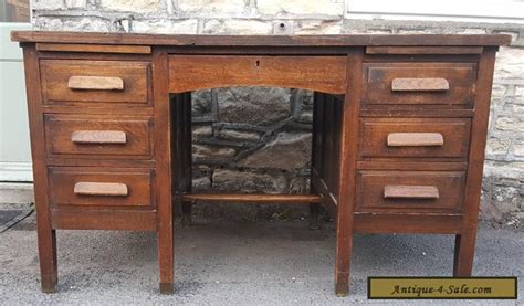 Stunning large antique oak desk for Sale in United Kingdom