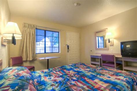 Motel 6 Barstow - UPDATED 2017 Prices & Reviews (CA) - TripAdvisor