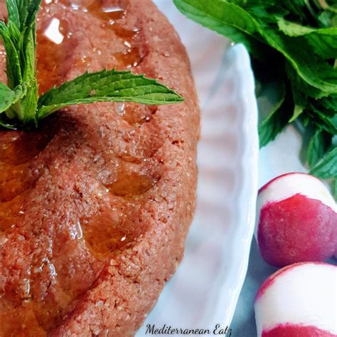 Lebanese Kibbeh Nayyeh (Raw Kibbeh) - Mediterranean Eatz | Kibbeh ...