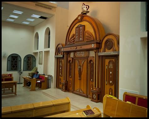 Mishkan Yoseph Synagogue (1) Torah Scrolls ark | בבית הכנסת … | Flickr