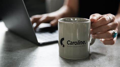 Caroline Logo-Branding :: Behance