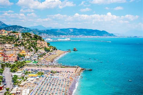 Vietri sul Mare: mare, cosa vedere e hotel consigliati - Campania.info