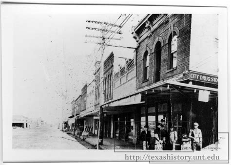 Henrietta Street Scene - The Portal to Texas History