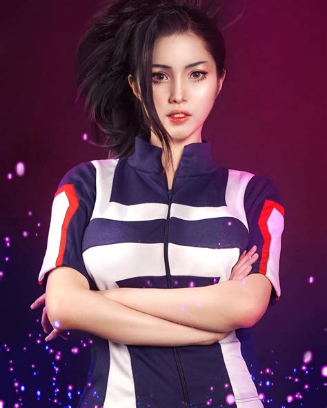 Roxanne Kho on Instagram: “HAPPY BIRTHDAY MOMO YAOYOROZU! 💕 She's a character I really admire ...