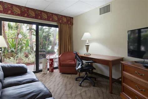 Best Western Naples Inn & Suites Naples | Bookonline.com