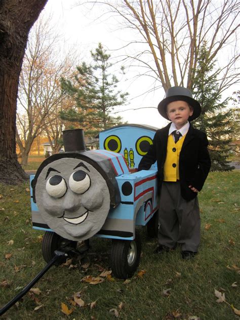 ID Mommy: DIY Thomas the Tank Engine & Sir Topham Hatt Halloween Costume