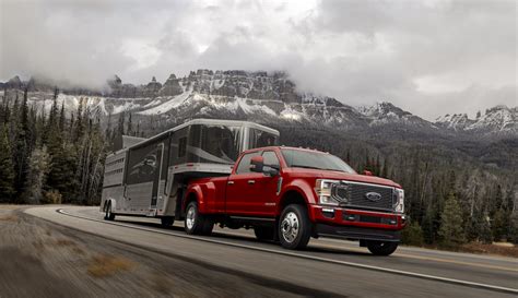 Ford Unveils New Heavy Duty Pickup Truck - The Detroit Bureau