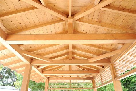 What is the Standard Ceiling Joist Spacing? (with Visual) - Homenish