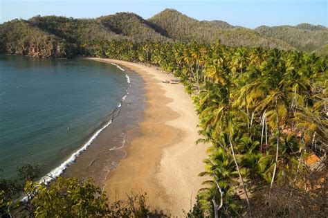 Medina Beach in Venezuela 🏄🏻‍♀️