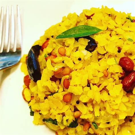 Poha- Flat Rice Flakes Breakfast | Hot Sweet Spicy Recipes