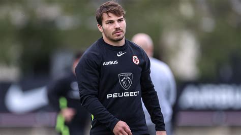 Top 14 : Antoine Dupont (Toulouse) disponible pour les deux prochaines ...