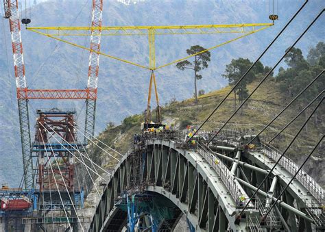 Arch of world's highest railway bridge on Chenab river in J-K completed ...