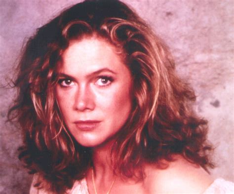 Kathleen Turner Photo: Romancing The Stone | Kathleen turner, Romancing the stone, Kathleen