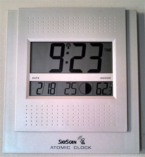 Skyscan Atomic Clock Model 31981b Manual